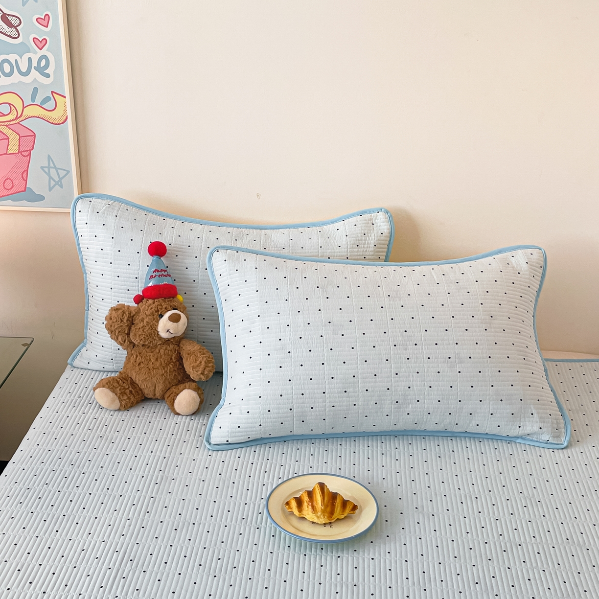 91家纺网 家纺一手货源 找家纺 桃心家居 2025新款ins小清新刺绣贴布绣卡通云柔水洗棉多功能床盖三件套 水洗棉床盖-西瓜象