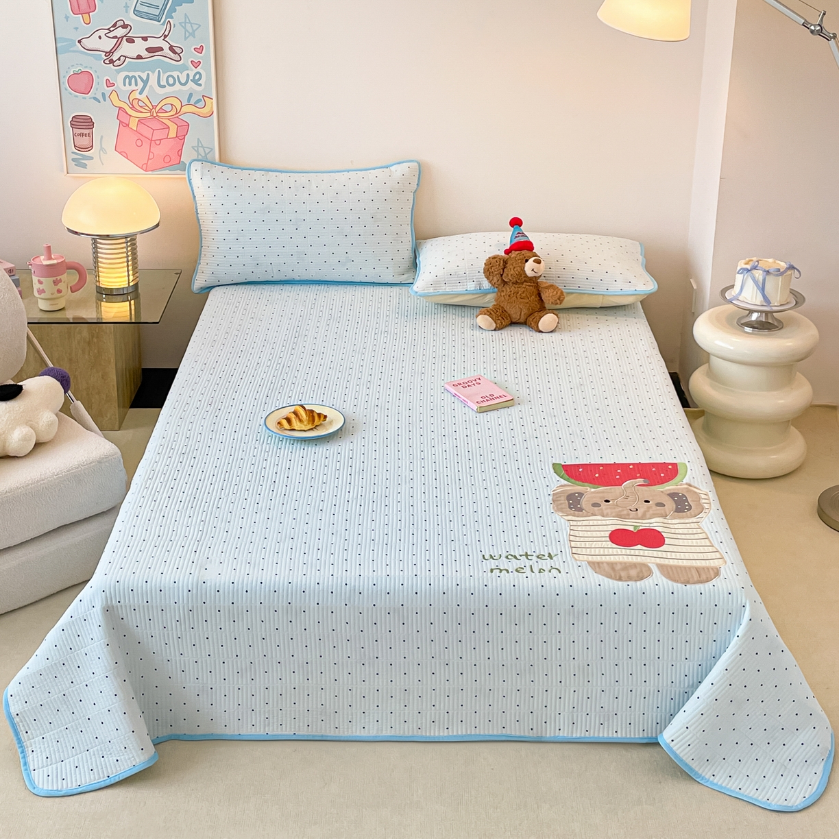 91家纺网 家纺一手货源 找家纺 桃心家居 2025新款ins小清新刺绣贴布绣卡通云柔水洗棉多功能床盖三件套 水洗棉床盖-西瓜象