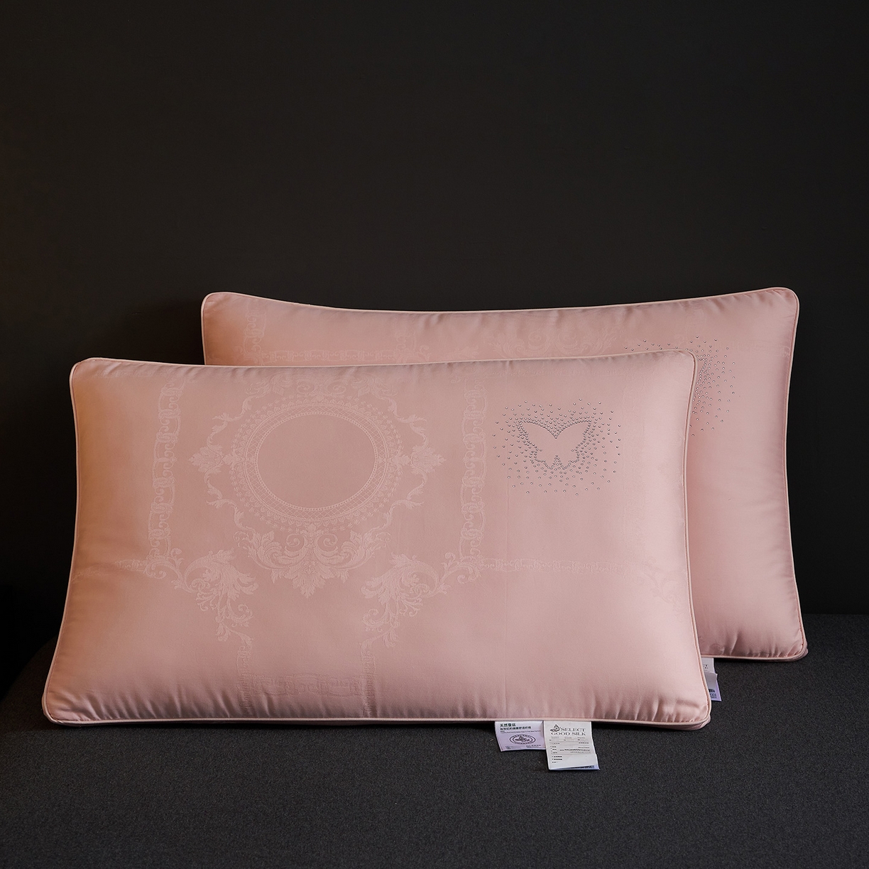 91家纺网 家纺一手货源 找家纺 乐可 2025新款蚕咝亲肤枕 蚕咝亲肤枕-粉