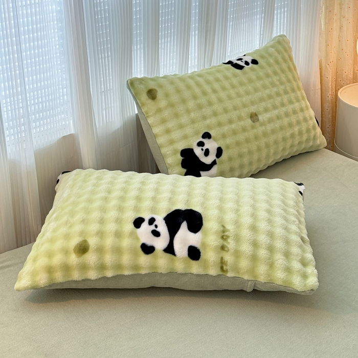 小叮当家纺仓储工厂店 2025新款大泡泡兔兔牛奶绒单枕套 枕套单件 萌宝