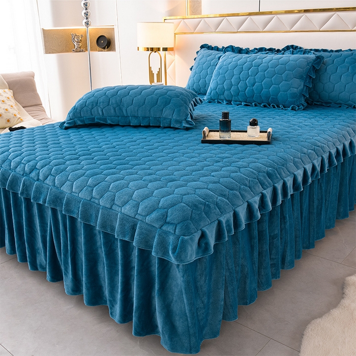 91家纺网 家纺一手货源 找家纺 （总）优家居 2025新款纯色韩版花边牛奶绒夹棉床裙床罩加厚外贸直播