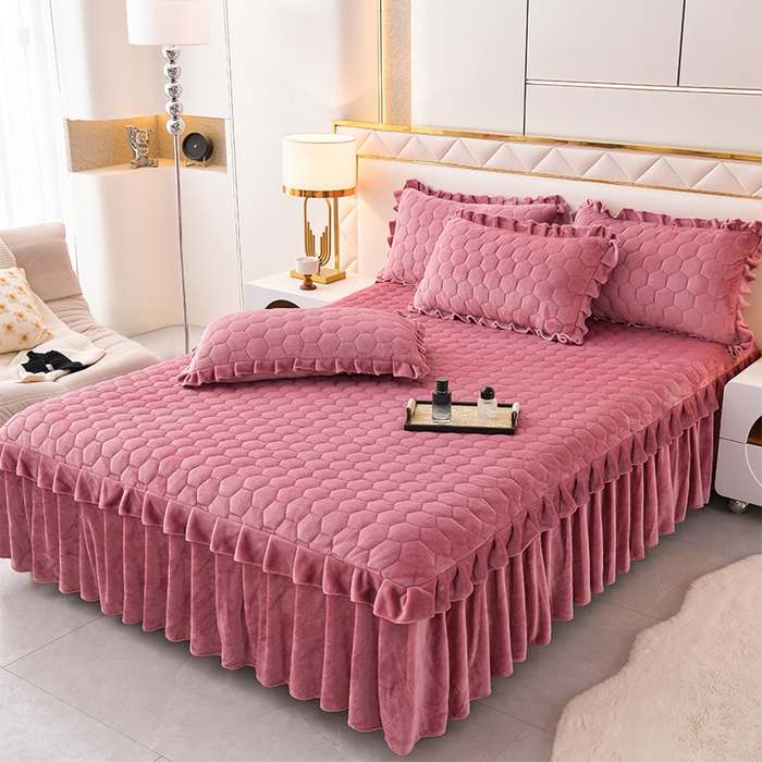 91家纺网 家纺一手货源 找家纺 优家居 2025新款纯色韩版花边牛奶绒夹棉床裙床罩加厚外贸直播 盛世-豆沙