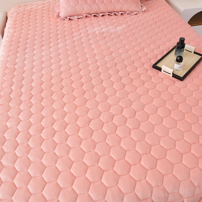 91家纺网 家纺一手货源 找家纺 优家居 2025新款纯色韩版花边牛奶绒夹棉床裙床罩加厚外贸直播 盛世-粉玉