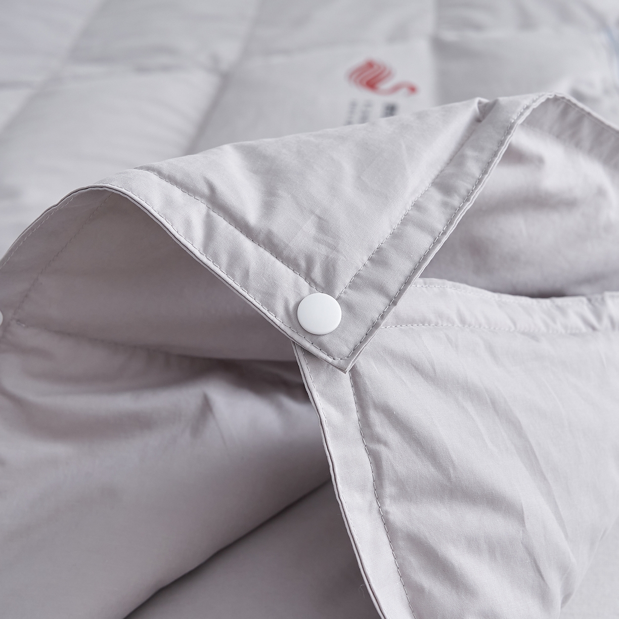 91家纺网 家纺一手货源 找家纺 乐可 2025新款便携多功能鹅绒毯 多功能鹅绒毯-灰