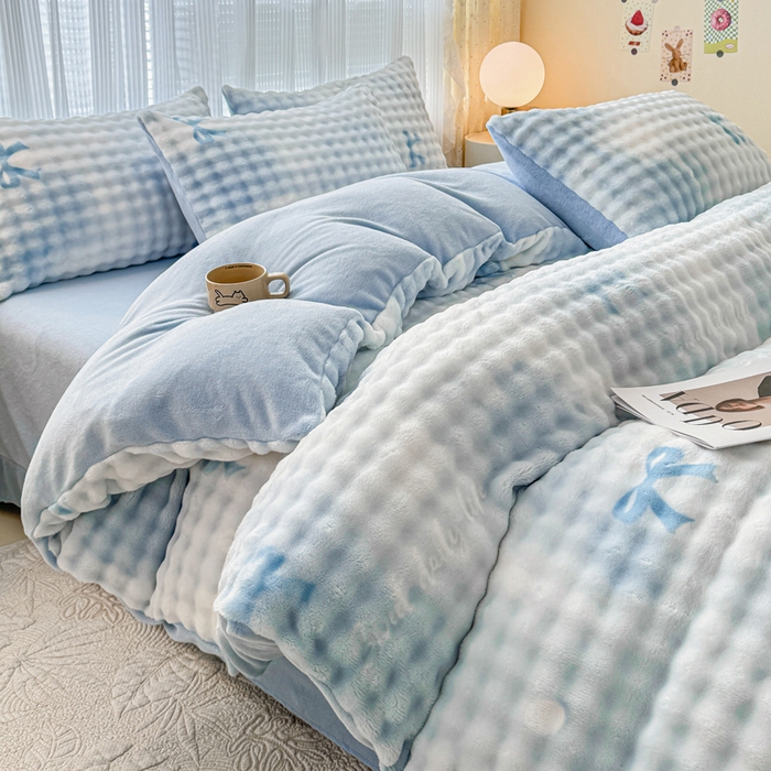 91家纺网 家纺一手货源 找家纺 小叮当家纺仓储工厂店 2025新款印花兔兔绒牛奶绒大泡泡单被套 被套单件 大泡泡-蝴蝶结蓝色