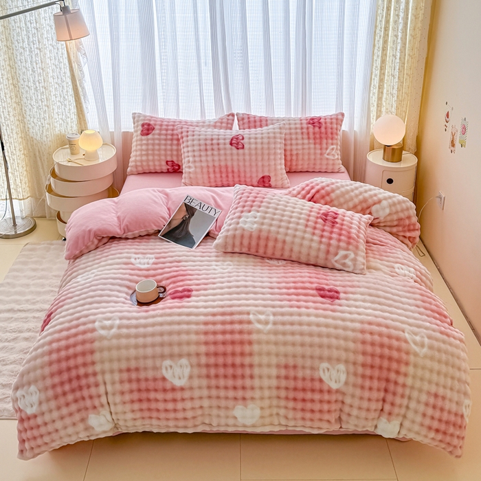 91家纺网 家纺一手货源 找家纺 小叮当家纺仓储工厂店 2025新款印花兔兔绒牛奶绒大泡泡单被套 被套单件 大泡泡-爱心粉