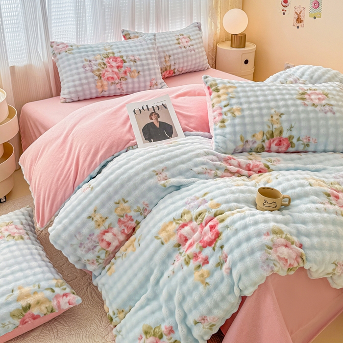 91家纺网 家纺一手货源 找家纺 小叮当家纺仓储工厂店 2025新款印花兔兔绒牛奶绒大泡泡单被套 被套单件 大泡泡-花田