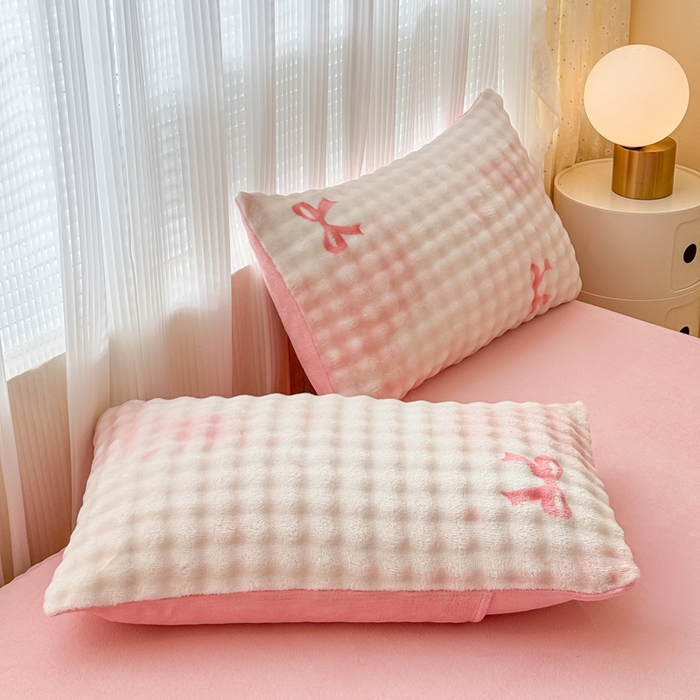 91家纺网 家纺一手货源 找家纺 小叮当家纺仓储工厂店 2025新款印花兔兔绒牛奶绒大泡泡单被套 被套单件 大泡泡-蝴蝶结粉