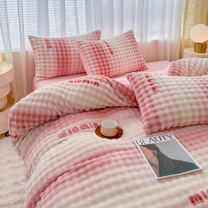 91家纺网 家纺一手货源 找家纺 小叮当家纺仓储工厂店 2025新款印花兔兔绒牛奶绒大泡泡单被套 被套单件 大泡泡-时尚粉