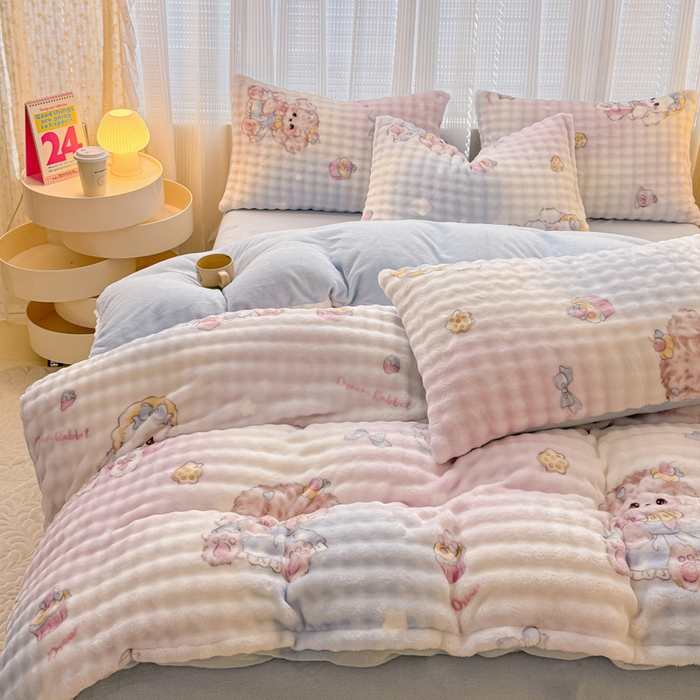 91家纺网 家纺一手货源 找家纺 小叮当家纺仓储工厂店 2025新款印花兔兔绒牛奶绒大泡泡单被套 被套单件 洛丽塔