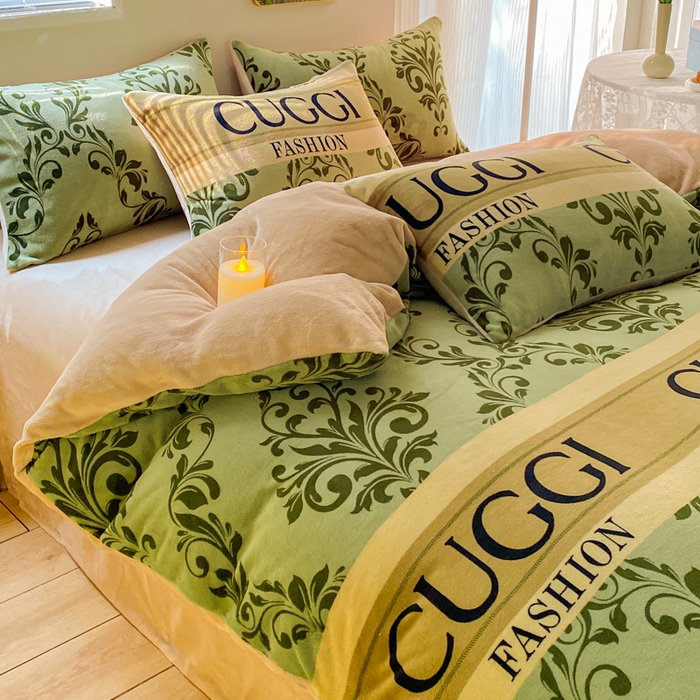 91家纺网 家纺一手货源 找家纺 斯卡诺家纺 2025新款双面牛奶绒跑量款四件套 仙踪古驰