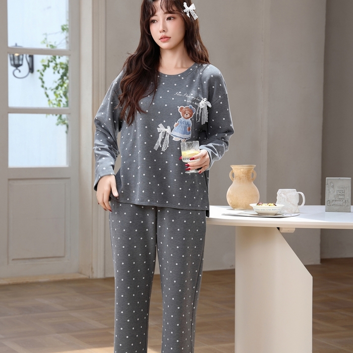 91家纺网 家纺一手货源 找家纺 洛兰沙家居馆 2025新款德绒绵竹加厚300克女款睡衣（圆领款） 259511-2