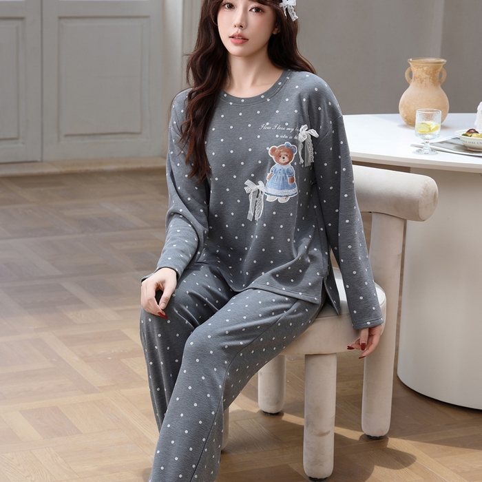 91家纺网 家纺一手货源 找家纺 洛兰沙家居馆 2025新款德绒绵竹加厚300克女款睡衣（圆领款） 259511-2