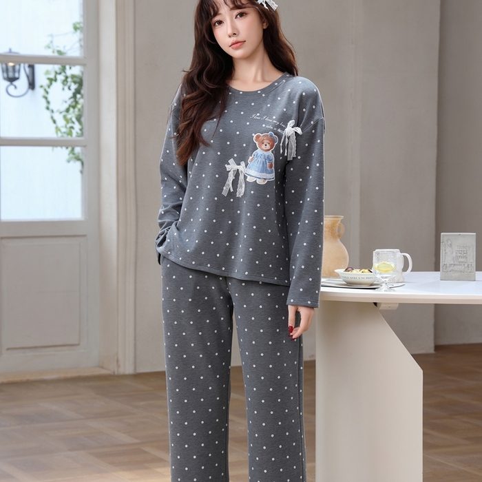 91家纺网 家纺一手货源 找家纺 洛兰沙家居馆 2025新款德绒绵竹加厚300克女款睡衣（圆领款） 259511-2