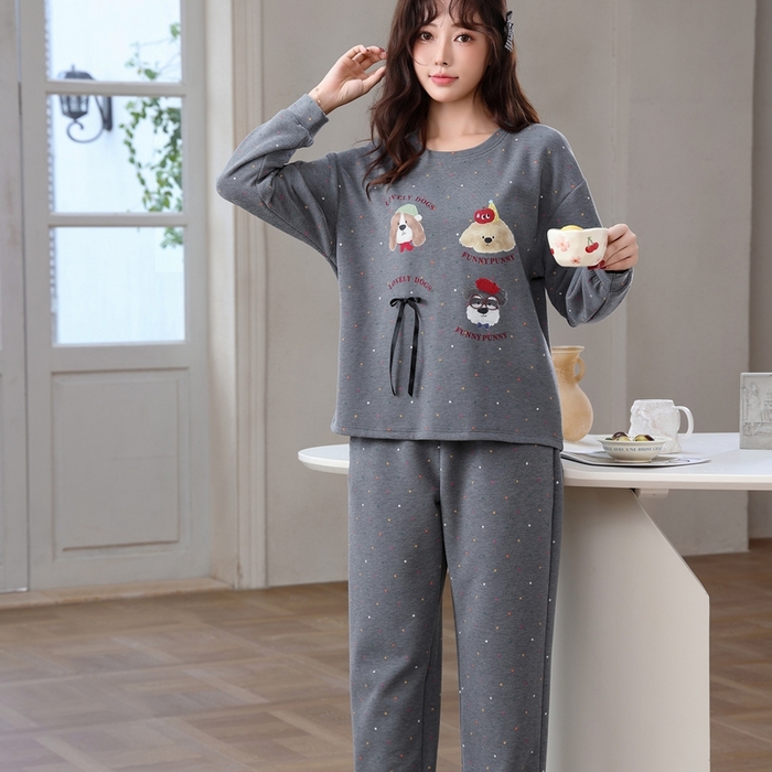 91家纺网 家纺一手货源 找家纺 洛兰沙家居馆 2025新款德绒绵竹加厚300克女款睡衣（圆领款） 259512-1