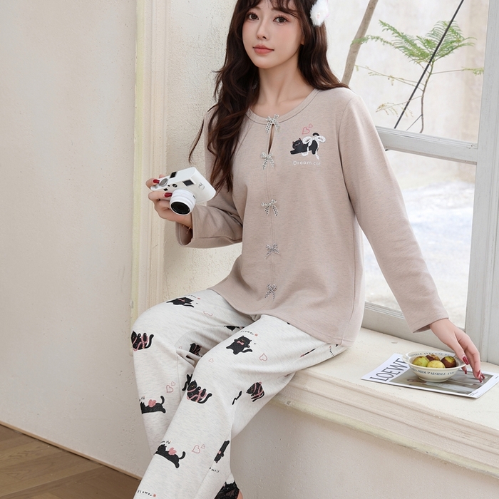 91家纺网 家纺一手货源 找家纺 洛兰沙家居馆 2025新款德绒绵竹加厚300克女款睡衣（圆领款） 259513-1