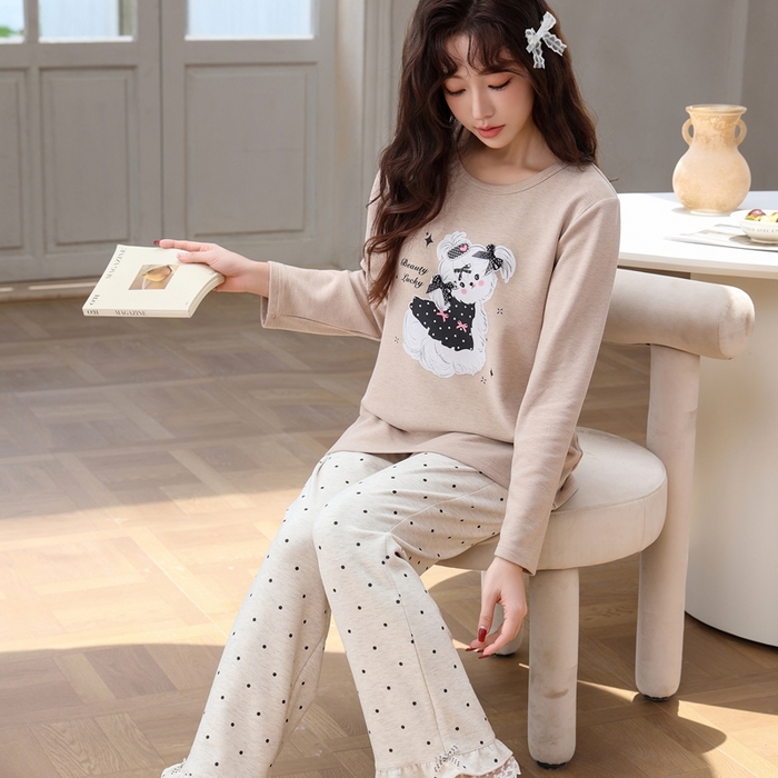 91家纺网 家纺一手货源 找家纺 洛兰沙家居馆 2025新款德绒绵竹加厚300克女款睡衣（圆领款） 259515-1