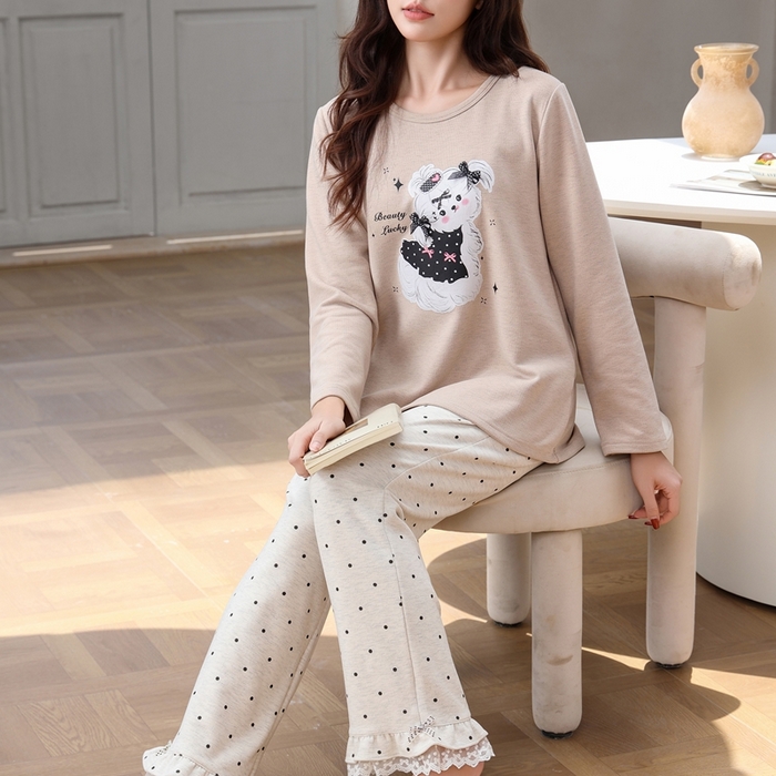 91家纺网 家纺一手货源 找家纺 洛兰沙家居馆 2025新款德绒绵竹加厚300克女款睡衣（圆领款） 259515-1