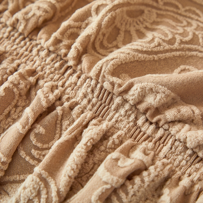 91家纺网 家纺一手货源 找家纺 逐日沙发套 2025新款提花裙摆沙发床套 裙摆沙发床套 古罗-卡其