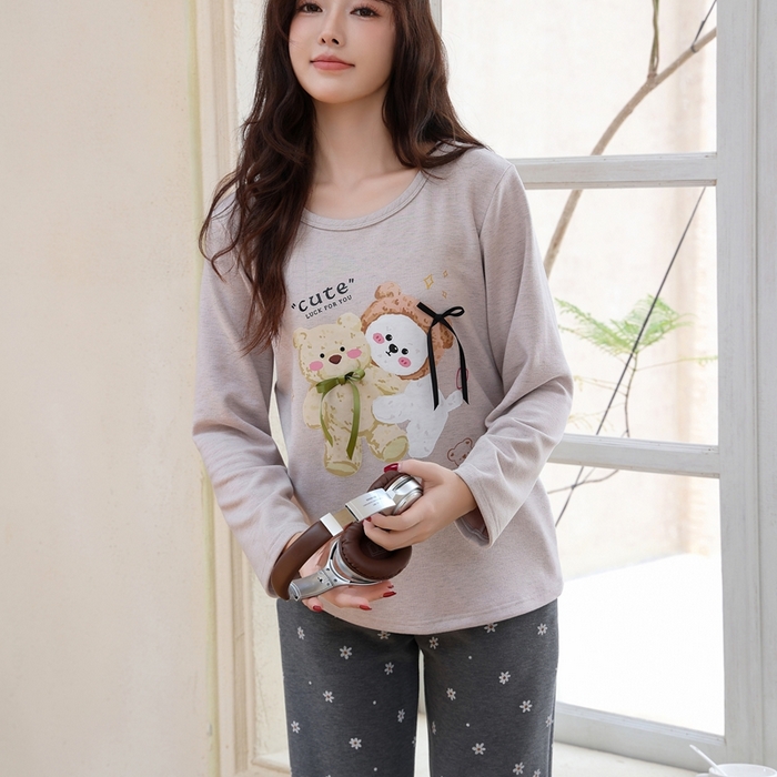 91家纺网 家纺一手货源 找家纺 洛兰沙家居馆 2025新款德绒绵竹加厚300克女款睡衣（圆领款） 259516-1