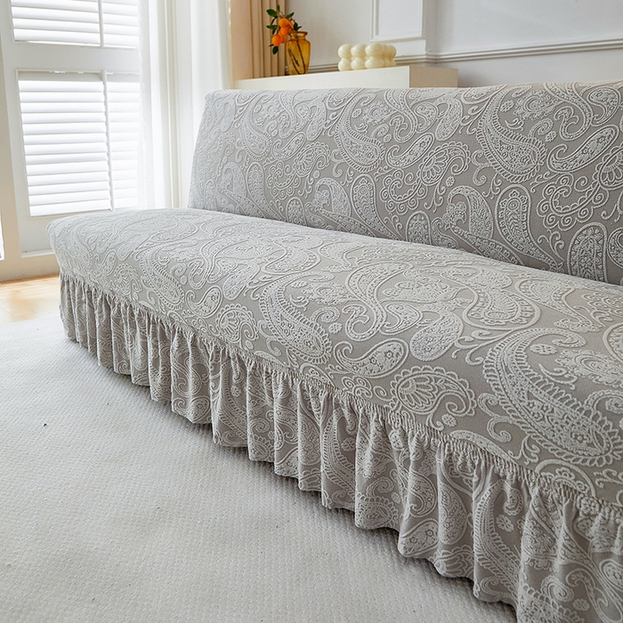 91家纺网 家纺一手货源 找家纺 逐日沙发套 2025新款提花裙摆沙发床套 裙摆沙发床套 古罗-浅灰