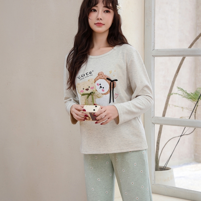 91家纺网 家纺一手货源 找家纺 洛兰沙家居馆 2025新款德绒绵竹加厚300克女款睡衣（圆领款） 259516-2