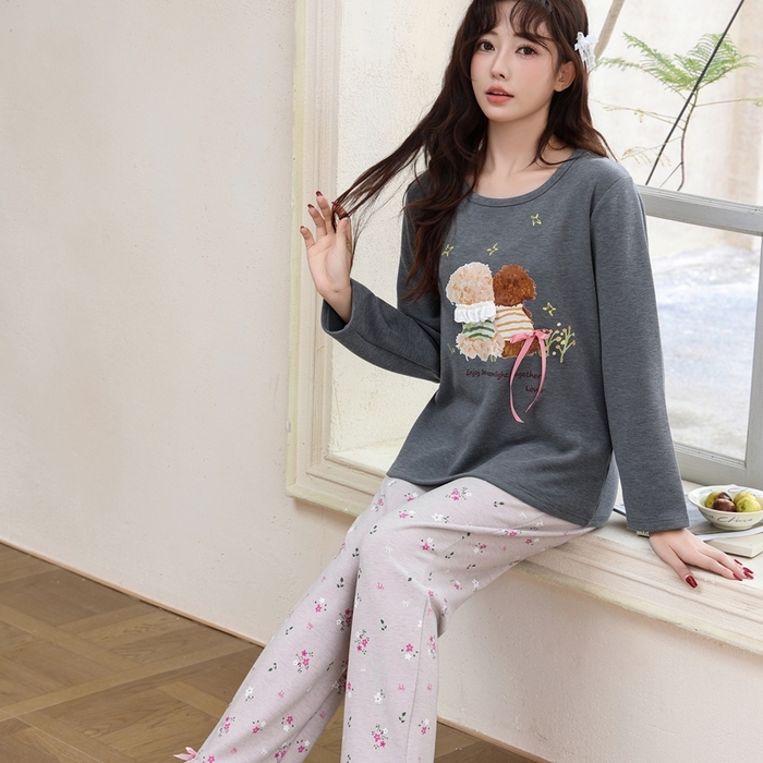 91家纺网 家纺一手货源 找家纺 洛兰沙家居馆 2025新款德绒绵竹加厚300克女款睡衣（圆领款） 259517