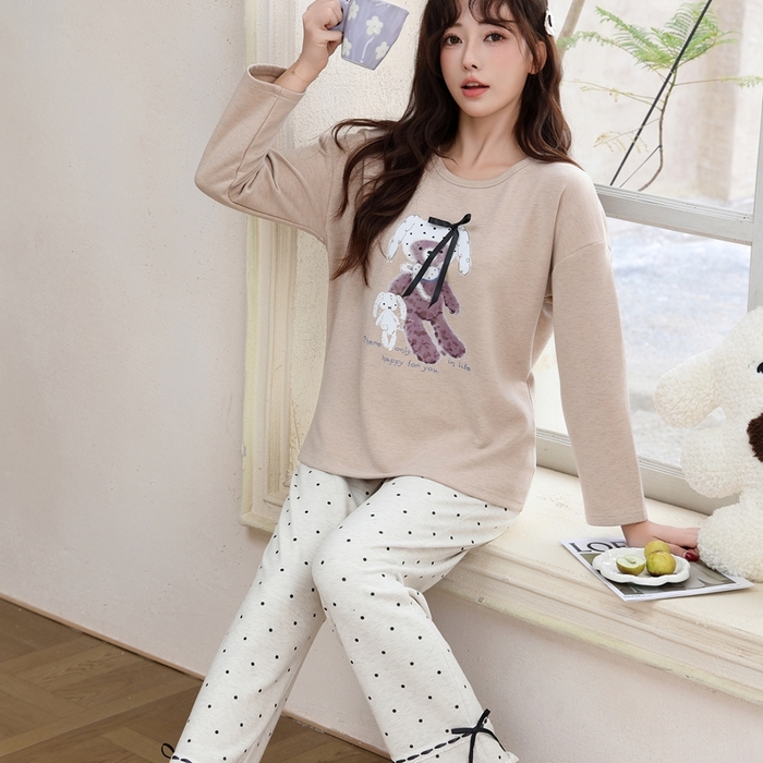 91家纺网 家纺一手货源 找家纺 洛兰沙家居馆 2025新款德绒绵竹加厚300克女款睡衣（圆领款） 259518-1