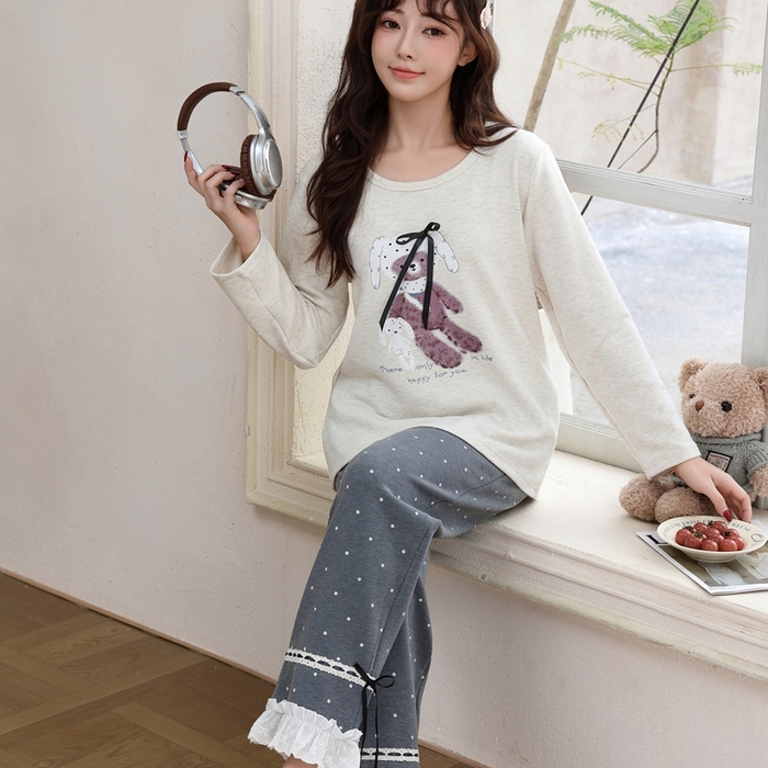 91家纺网 家纺一手货源 找家纺 洛兰沙家居馆 2025新款德绒绵竹加厚300克女款睡衣（圆领款） 259518-2