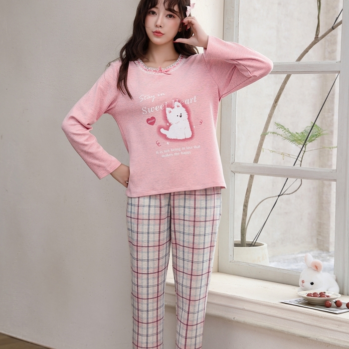 91家纺网 家纺一手货源 找家纺 洛兰沙家居馆 2025新款德绒绵竹加厚300克女款睡衣（圆领款） 259519