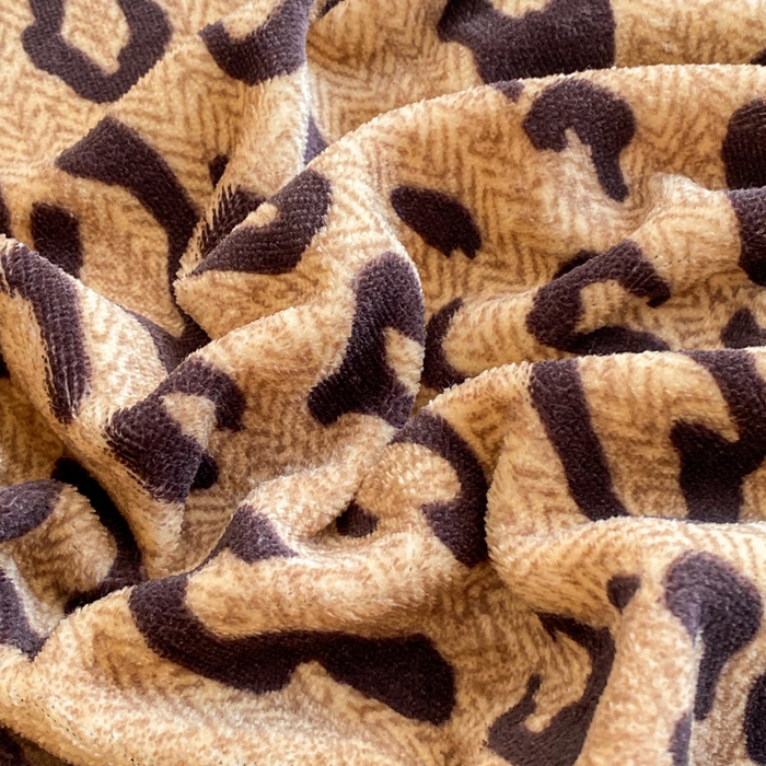 91家纺网 家纺一手货源 找家纺 斯卡诺家纺 2025新款双面牛奶绒跑量款四件套 经典豹纹