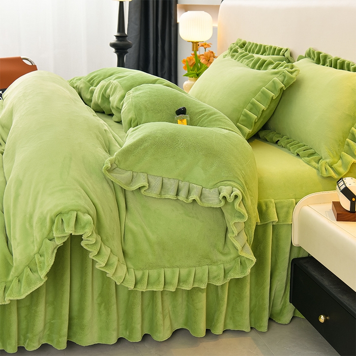 91家纺网 家纺一手货源 找家纺 优家居 2025新款纯色韩版花边牛奶绒床裙床罩加厚直播外贸可定做 盛世-翠绿