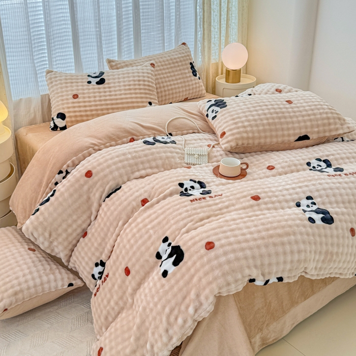 91家纺网 家纺一手货源 找家纺 小叮当家纺仓储工厂店 2025新款印花兔兔绒牛奶绒大泡泡四件套 大泡泡-萌宝咖