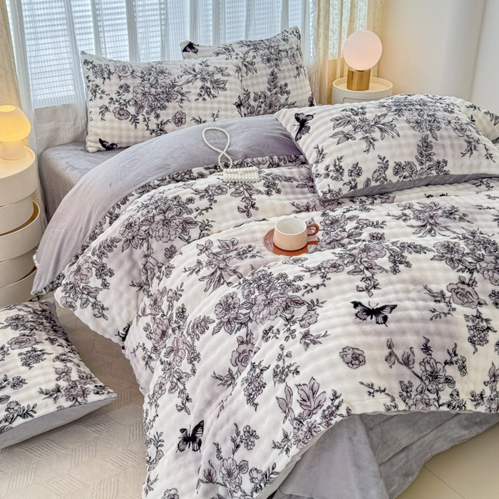 小叮当家纺仓储工厂店 2025新款印花兔兔绒牛奶绒大泡泡四件套 大泡泡-蝶梦花