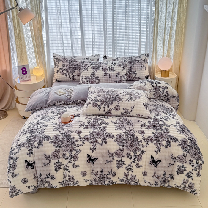 91家纺网 家纺一手货源 找家纺 小叮当家纺仓储工厂店 2025新款印花兔兔绒牛奶绒大泡泡四件套 大泡泡-蝶梦花