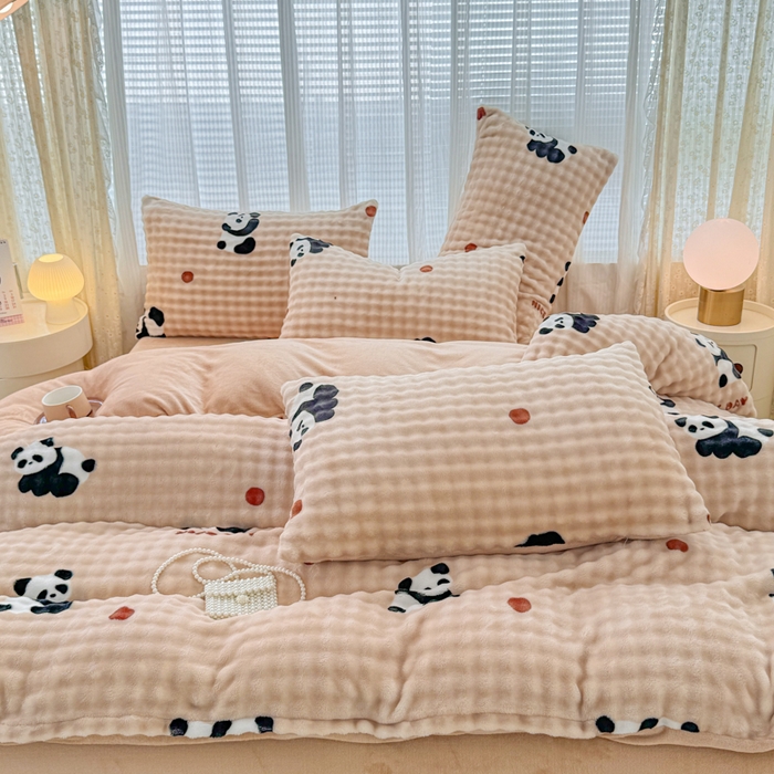 91家纺网 家纺一手货源 找家纺 小叮当家纺仓储工厂店 2025新款印花兔兔绒牛奶绒大泡泡四件套 大泡泡-萌宝咖