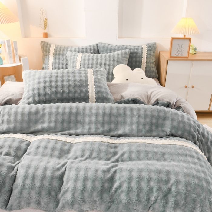 91家纺网 家纺一手货源 找家纺 米瑞娜 2025新款泡泡绒四件套 泡泡-绿灰