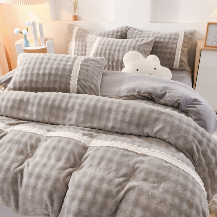 91家纺网 家纺一手货源 找家纺 米瑞娜 2025新款泡泡绒四件套 泡泡-浅灰
