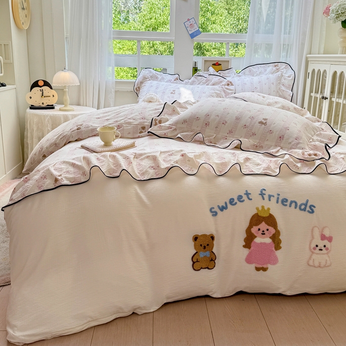 91家纺网 家纺一手货源 找家纺 麋兔 2025新款双层纱毛巾绣花边四件套 欢乐公主