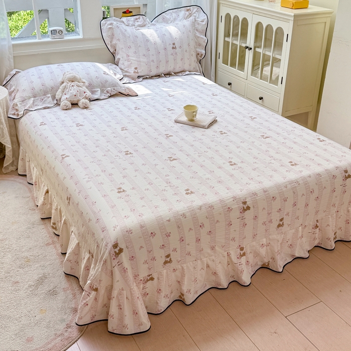 91家纺网 家纺一手货源 找家纺 麋兔 2025新款双层纱毛巾绣花边四件套 欢乐公主