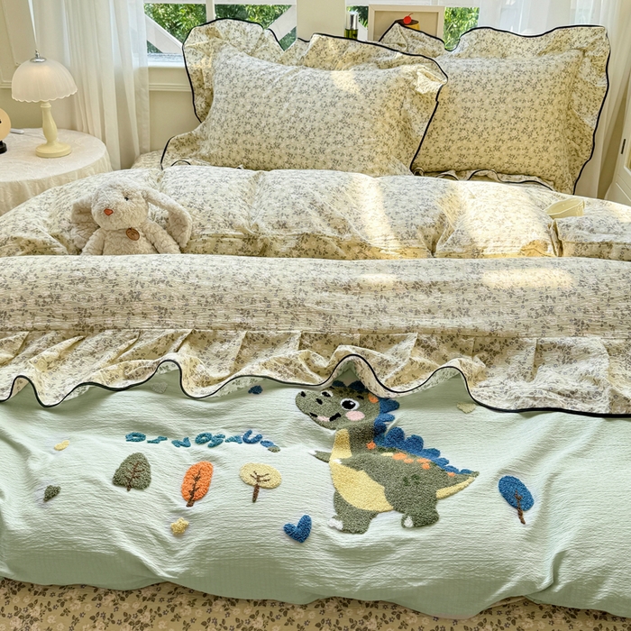 91家纺网 家纺一手货源 找家纺 麋兔 2025新款双层纱毛巾绣花边四件套 恐龙