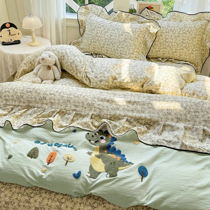 91家纺网 家纺一手货源 找家纺 麋兔 2025新款双层纱毛巾绣花边四件套 恐龙