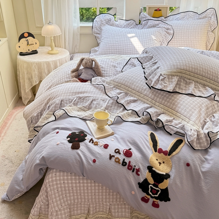 91家纺网 家纺一手货源 找家纺 麋兔 2025新款双层纱毛巾绣花边四件套 苹果免