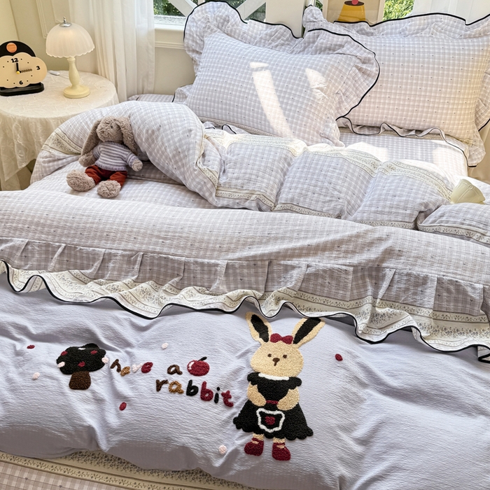 91家纺网 家纺一手货源 找家纺 麋兔 2025新款双层纱毛巾绣花边四件套 苹果免