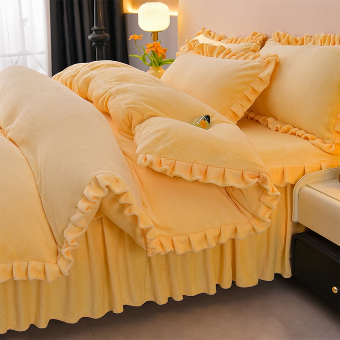 优家居 2025新款纯色韩版牛奶绒花边床裙床笠四件套单件被套直播爆款 盛世-杏黄