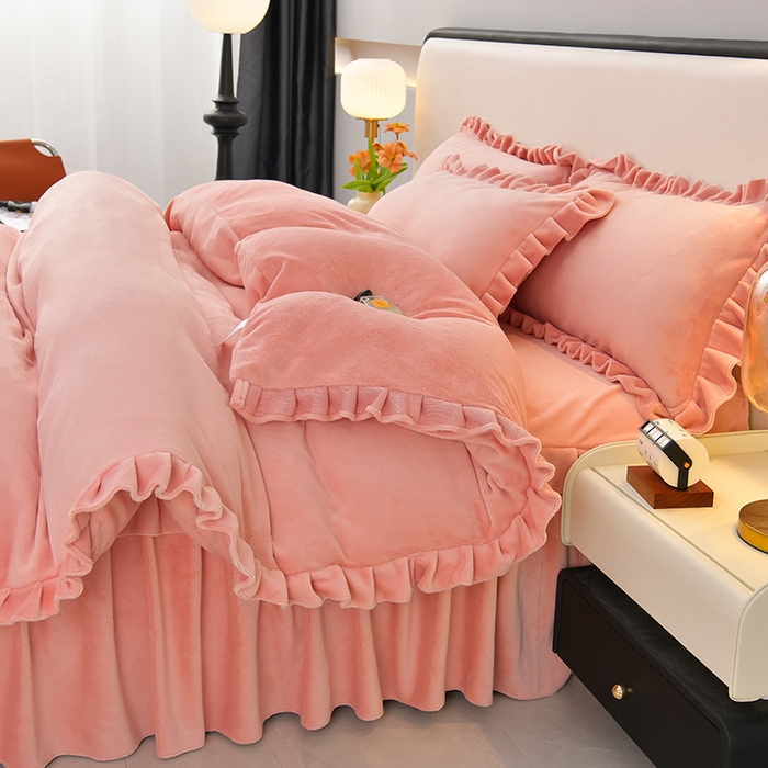 91家纺网 家纺一手货源 找家纺 （总）优家居 2025新款纯色韩版牛奶绒花边床裙床笠四件套单件被套直播爆款