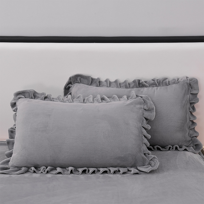 91家纺网 家纺一手货源 找家纺 优家居 2025新款纯色韩版牛奶绒花边床裙床笠四件套单件被套直播爆款 盛世-银灰