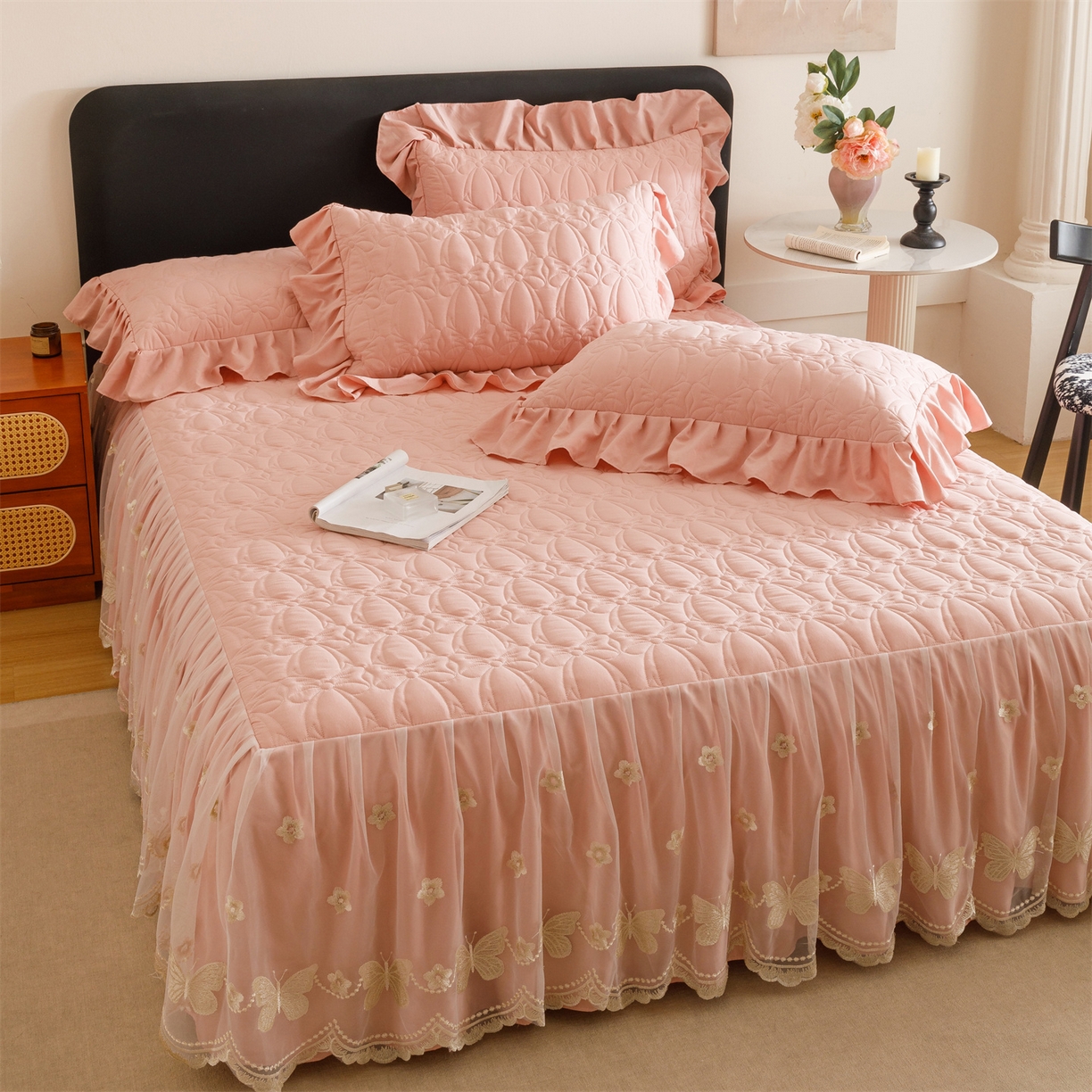 91家纺网 家纺一手货源 找家纺 （总）好儿喜家纺 2025新款A类水洗棉床裙三件套-芳菲系列