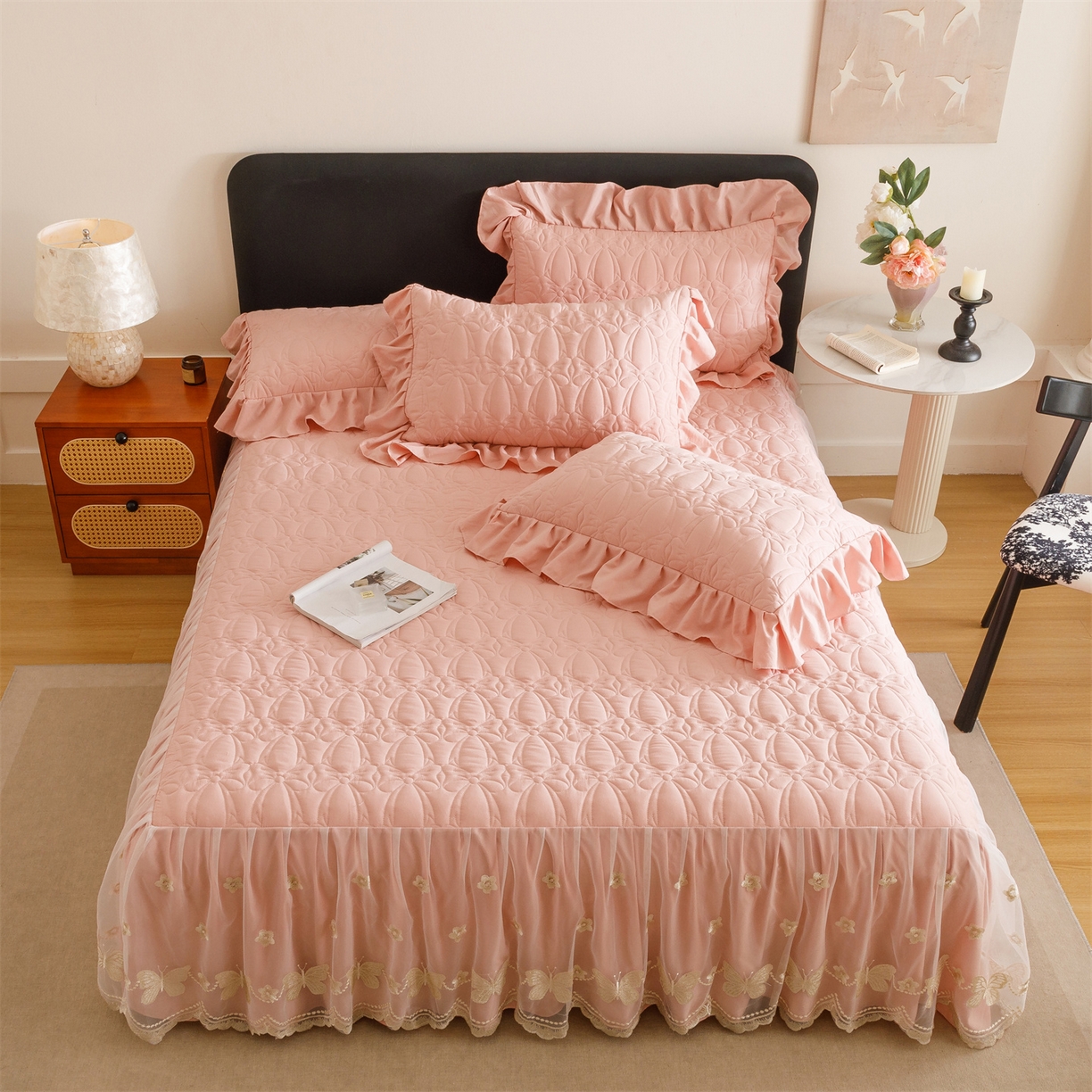 91家纺网 家纺一手货源 找家纺 （总）好儿喜家纺 2025新款A类水洗棉床裙三件套-芳菲系列