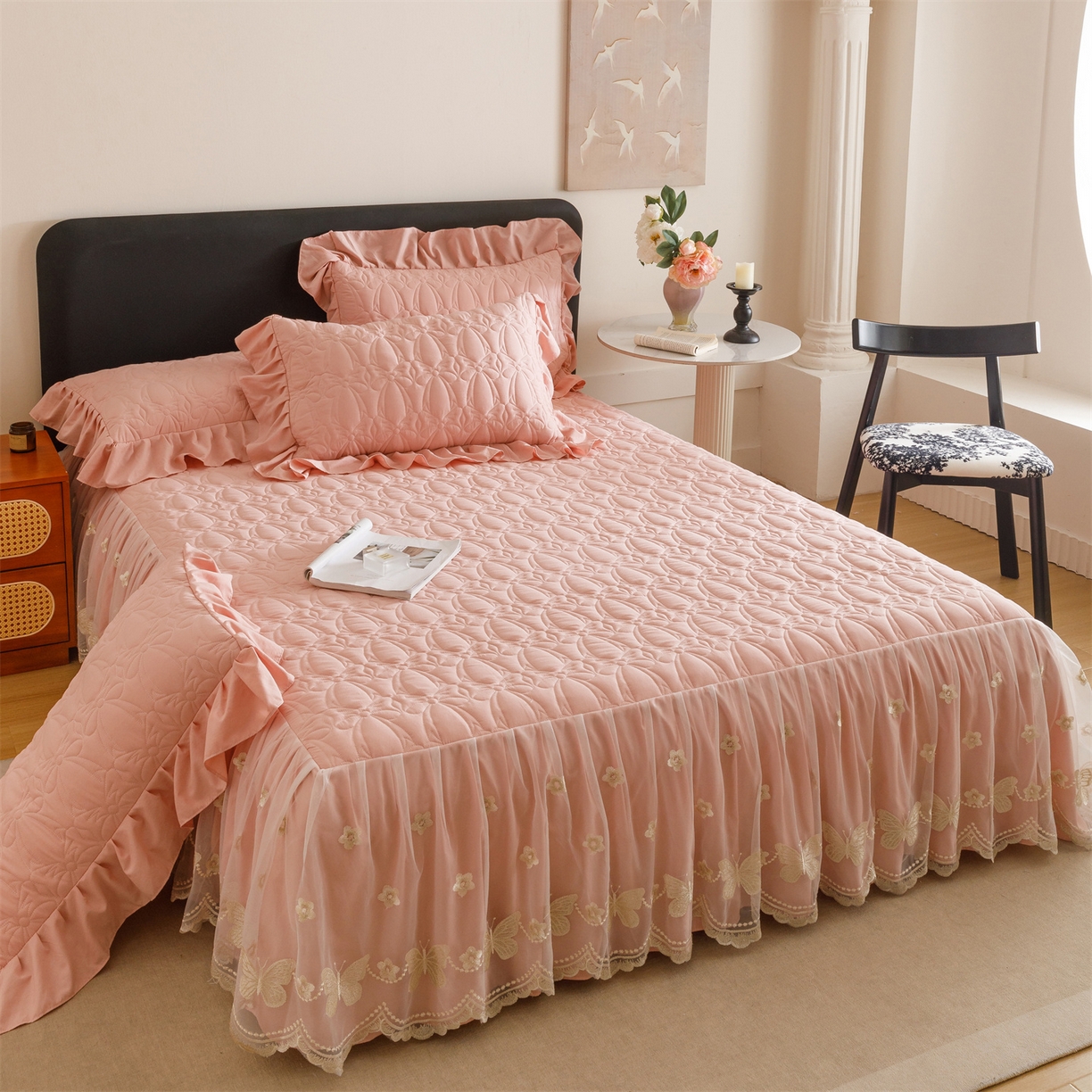 91家纺网 家纺一手货源 找家纺 （总）好儿喜家纺 2025新款A类水洗棉床裙三件套-芳菲系列